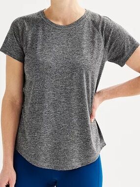 𝐓𝐄𝐊 𝐆𝐄𝐀𝐑 | NWT DRY TEK TEE